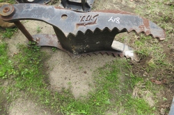 74805
